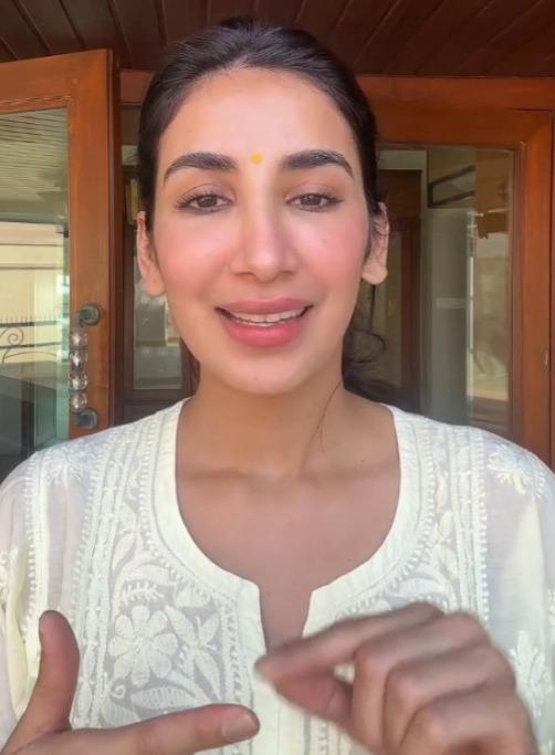 Parul Gulati breaks down in tears as she opens up about getting rejected for projects