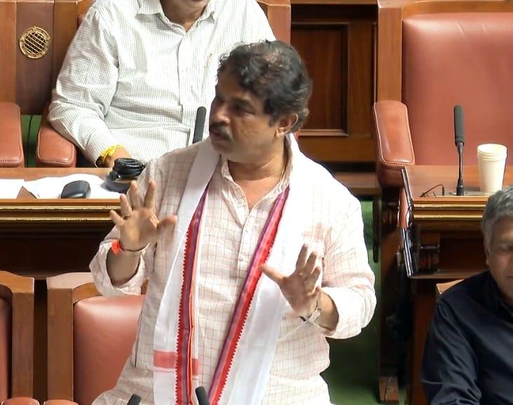 K'taka BJP objects to allocation of Rs 10 crore fund to Kerala's Wayanad flood victims; CM Siddaramaiah defends decision