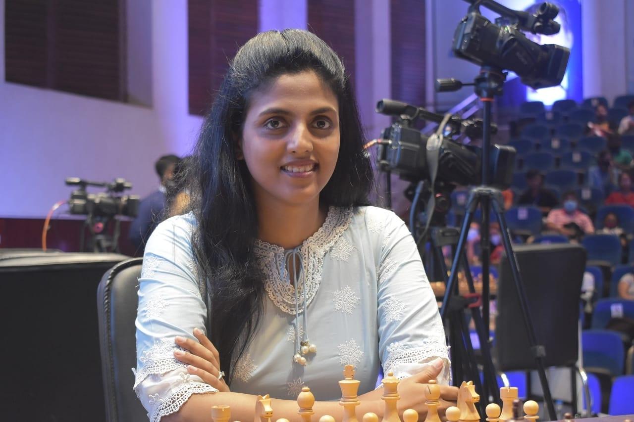 FIDE Women's World Cup: Divya Deshmukh falls to Zhu Jiner as all four Indians head to tiebreaks
