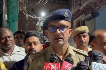 Jodhpur tense after stone-pelting incident, police hunt for accused