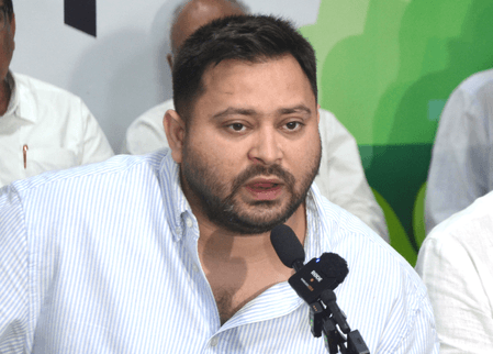 Tejashwi hits out at Nitish Kumar after two children burnt alive in Patna's Janipur
