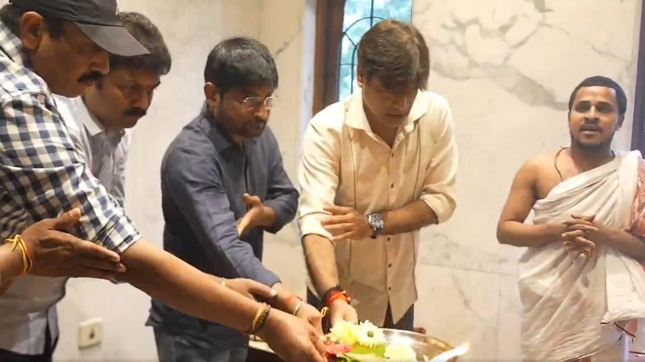 Pawan Kalyan-starrer Ustaad Bhagat Singh's dubbing begins!