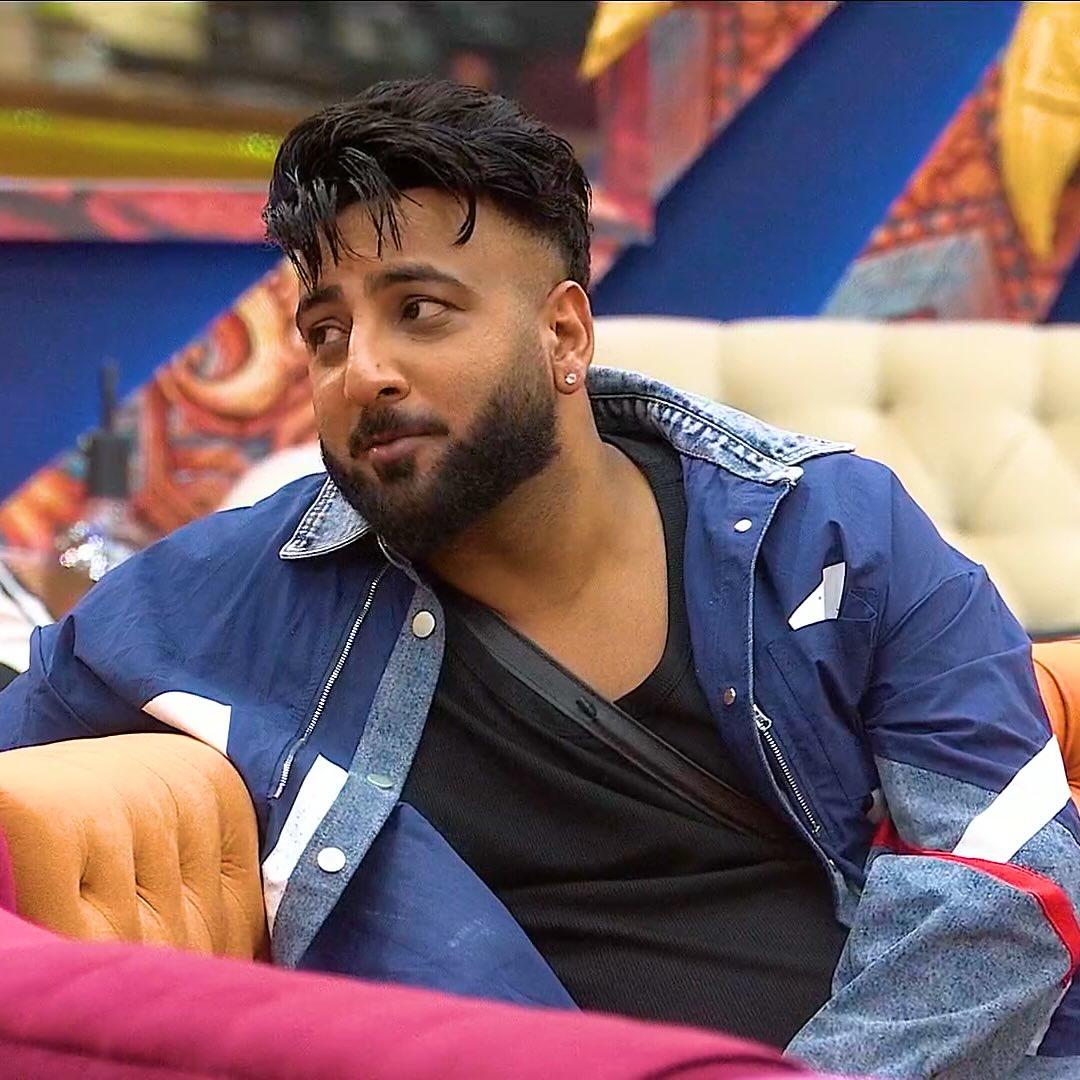 ‘Bigg Boss 19’: Shehbaz Badesha, Mridul Tiwari’s fight gets violent