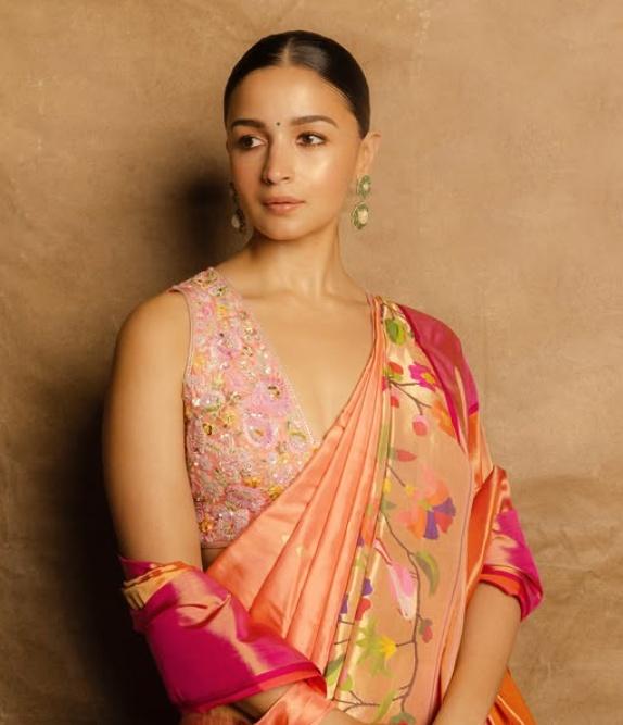 Alia Bhatt shares glimpse of holiday burger feast, says ‘good vibes only’