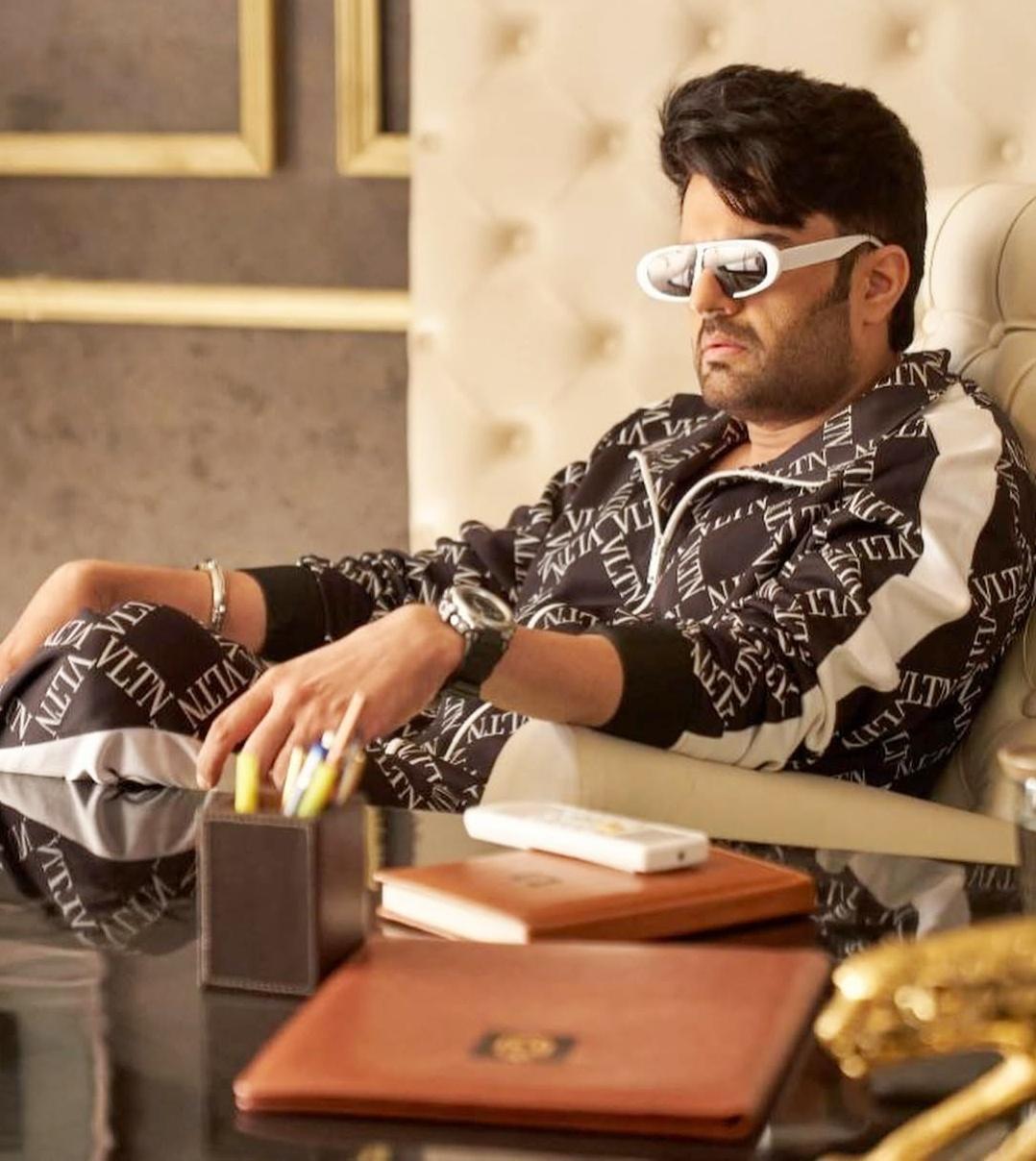 Maniesh Paul celebrates 3 years of Jugjugg Jeeyo: 'A film very close to my heart'