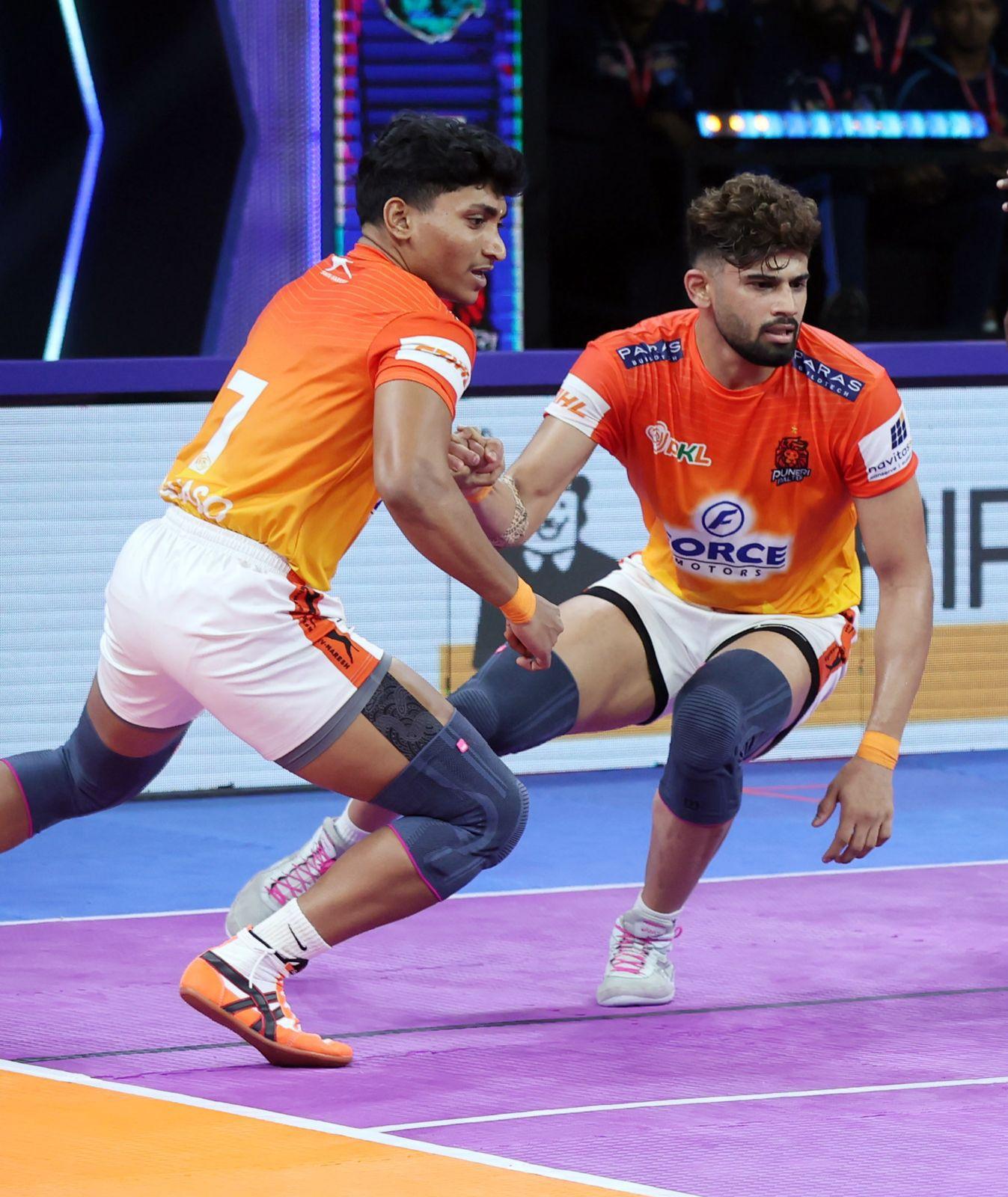 Puneri Paltan Ajay Thakur hails Aditya Shinde as 'smart raider' who shines even in tough situation