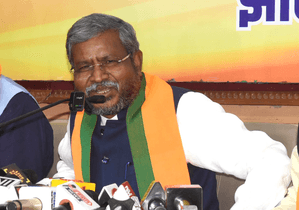 Babulal Marandi attacks Jharkhand govt after sand mafia tries to crush BDO in Garhwa