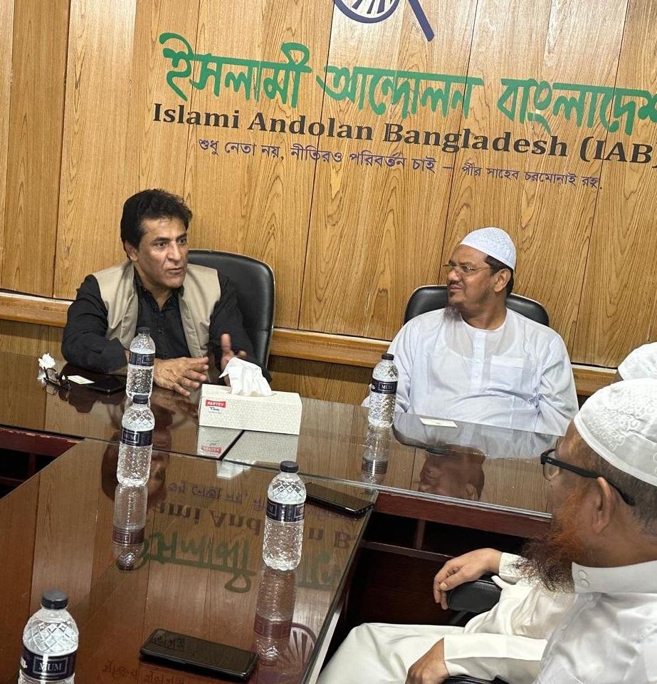 Bangladesh: Pakistan High Commissioner flees country after his 'scandalous activities' bring shame to Islamabad