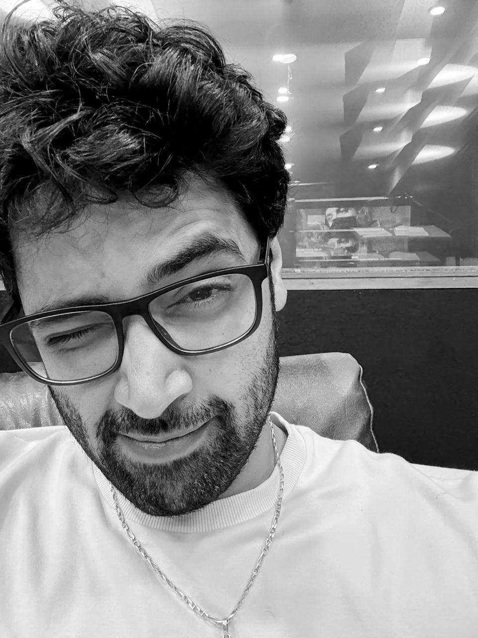 Crucial schedule of Adivi Sesh, Mrunal Thakur's bilingual action drama 'Dacoit' to begin on June 8