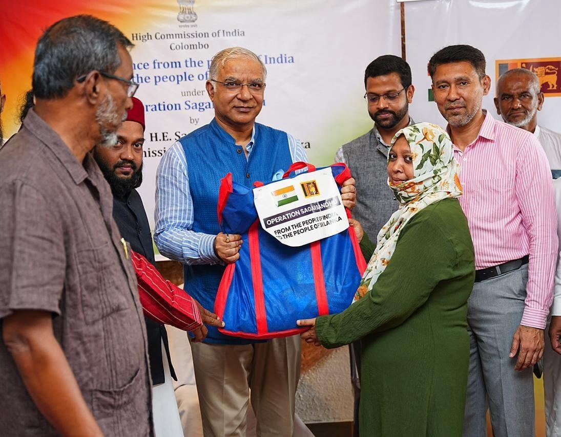 India continues to deliver relief supplies in areas severely affected by floods in Sri Lanka