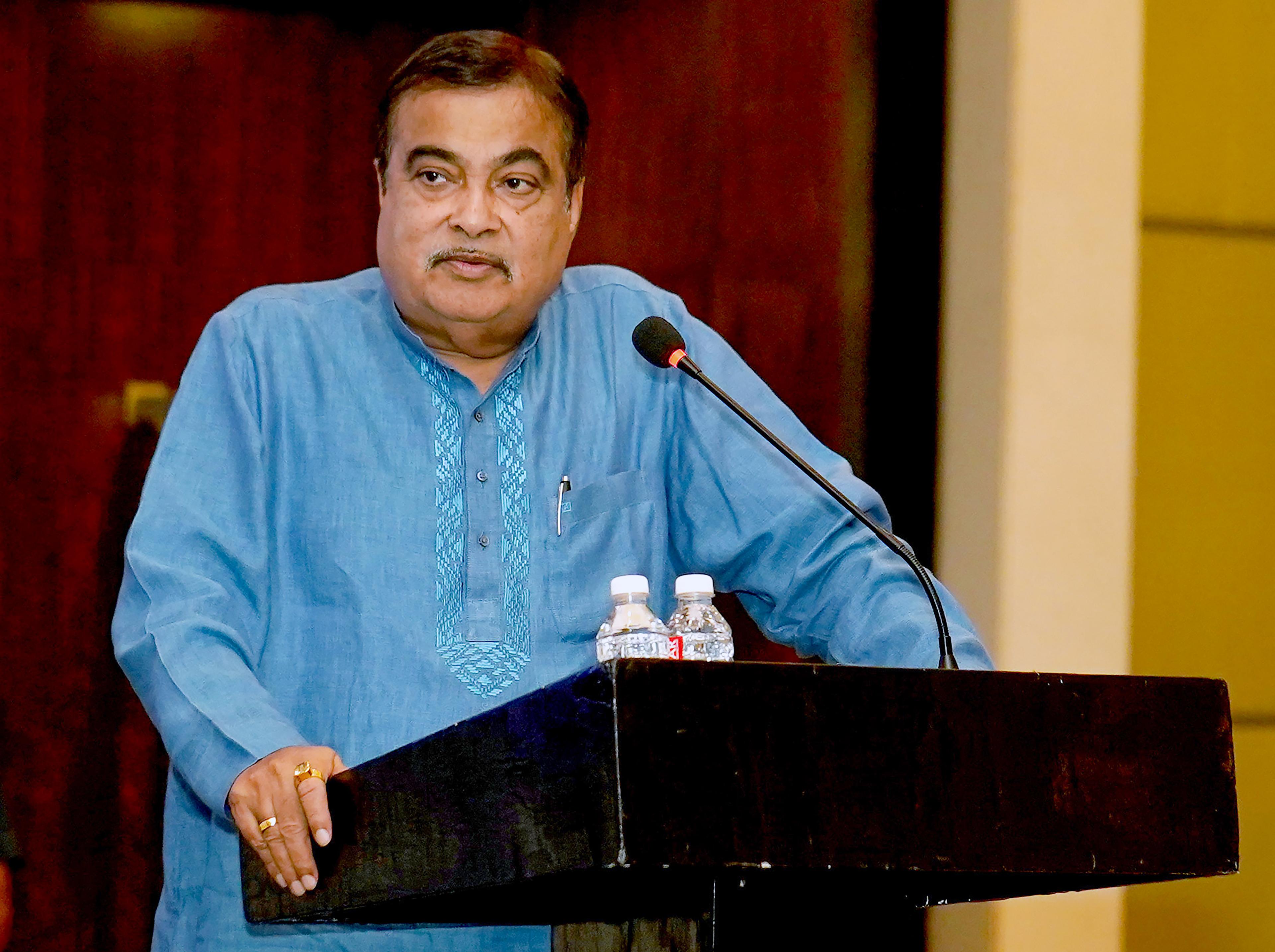 Aim to expand FASTag ecosystem with fintechs: Nitin Gadkari