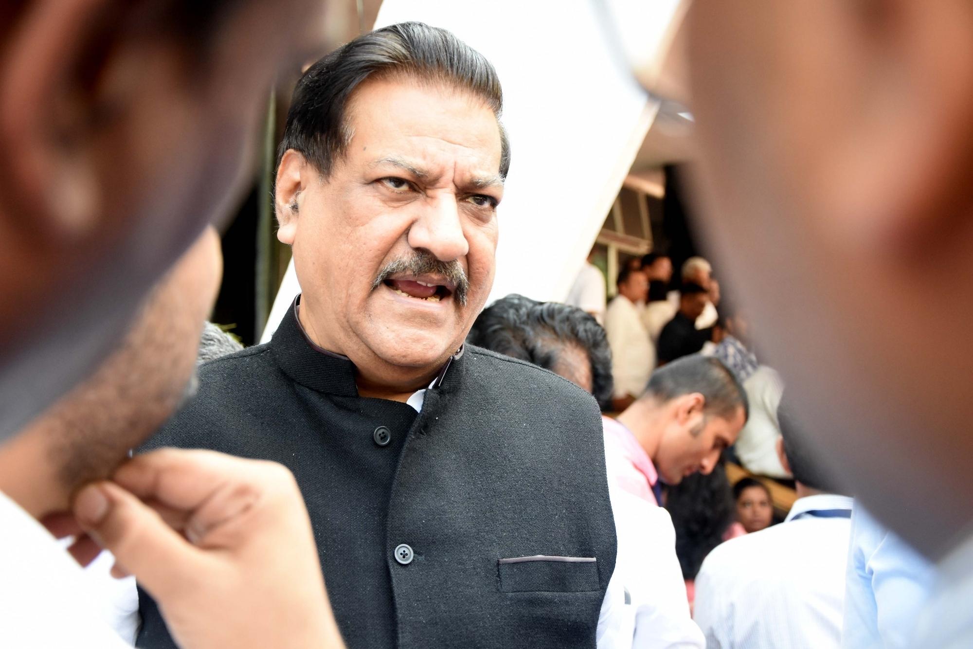 'Kind of economic sanctions': Prithviraj Chavan on BCCI direction on Bangladeshi player (IANS Exclusive)