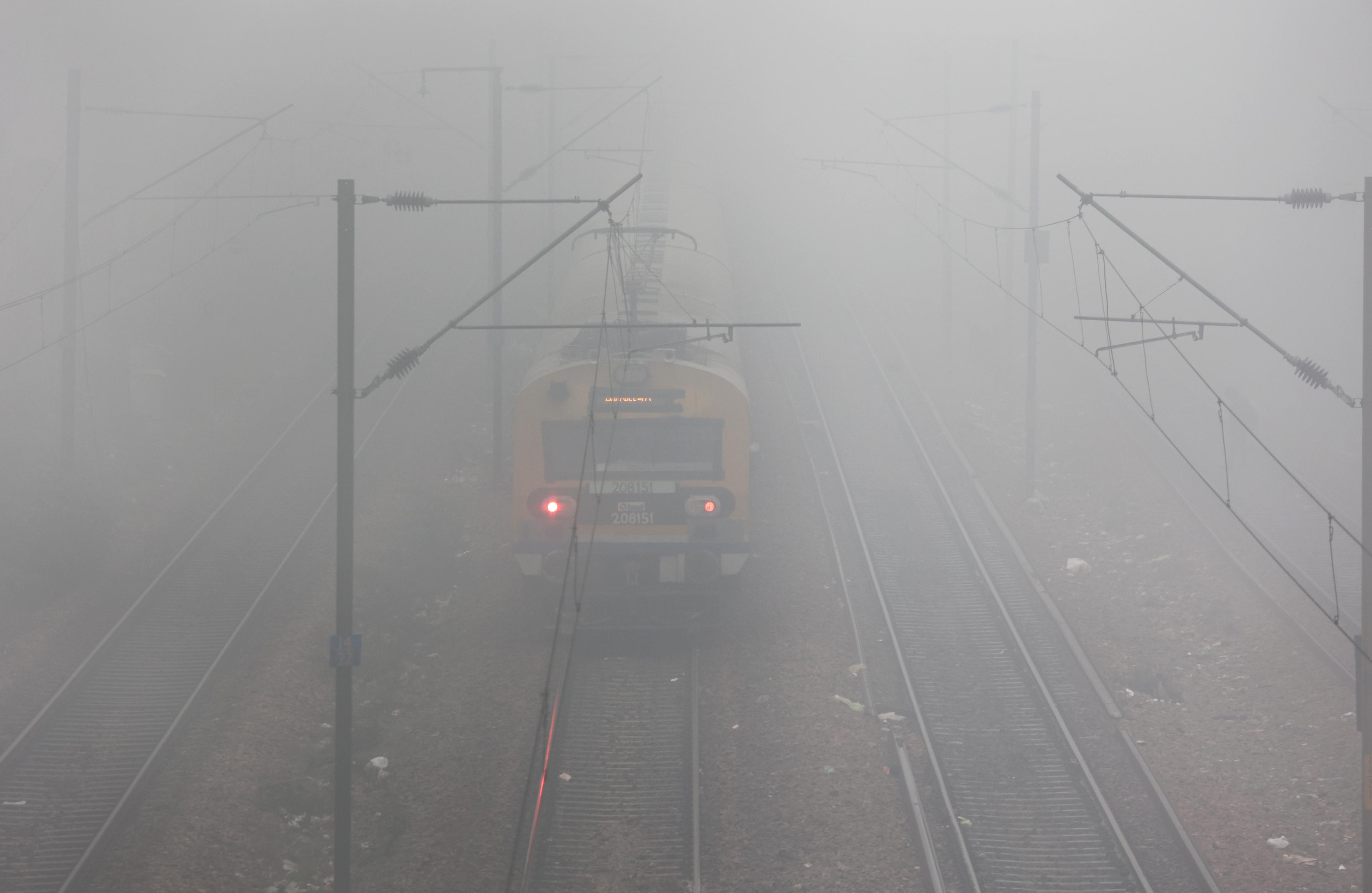 Fog safety devices in Indian Railways increased 288 times to 25,900 in last 11 years: Vaishnaw