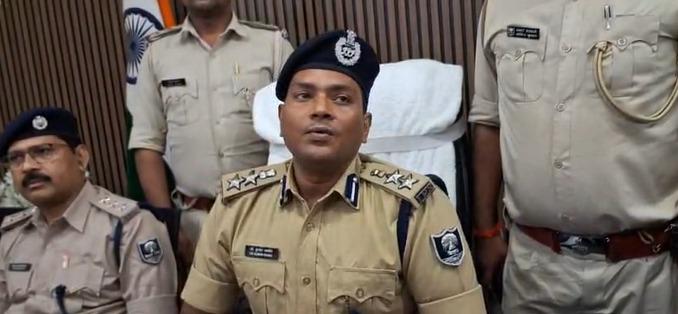 Bihar: Gang arrested for cheating in the name of govt scheme, property worth crores recovered