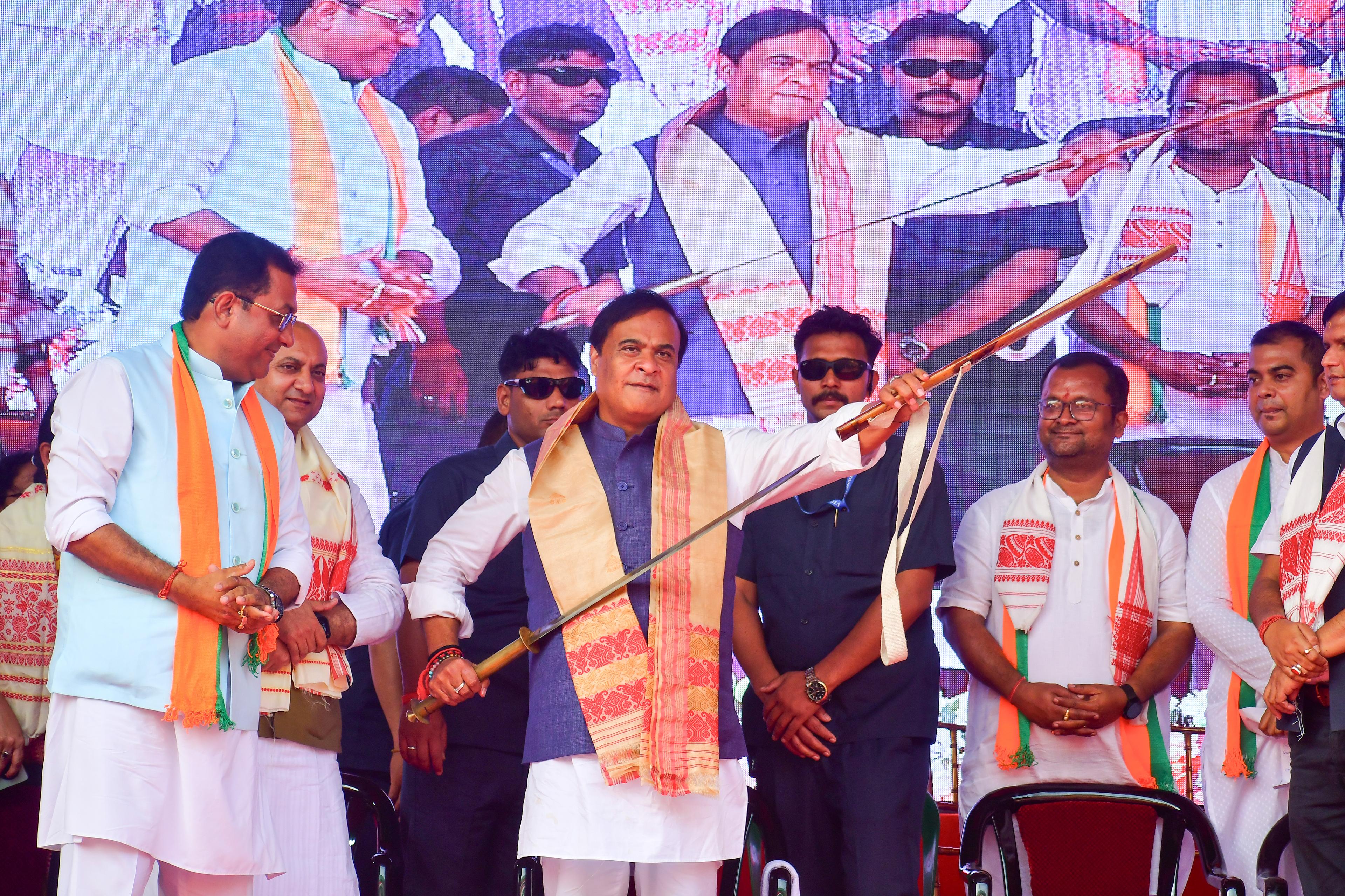 No shortage of petrol, diesel, LPG in Assam: CM Sarma