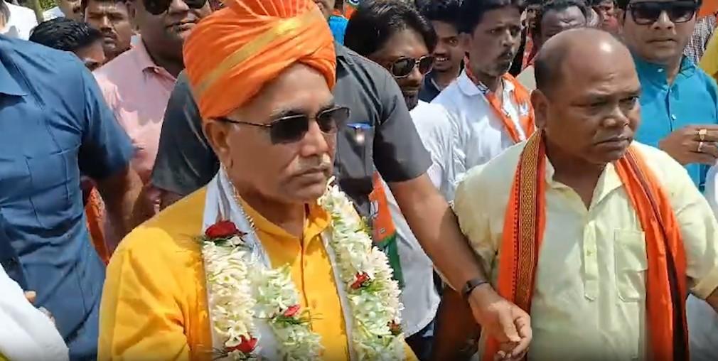 Back in fray, Dilip Ghosh eyes 1 lakh votes in Kharagpur Sadar