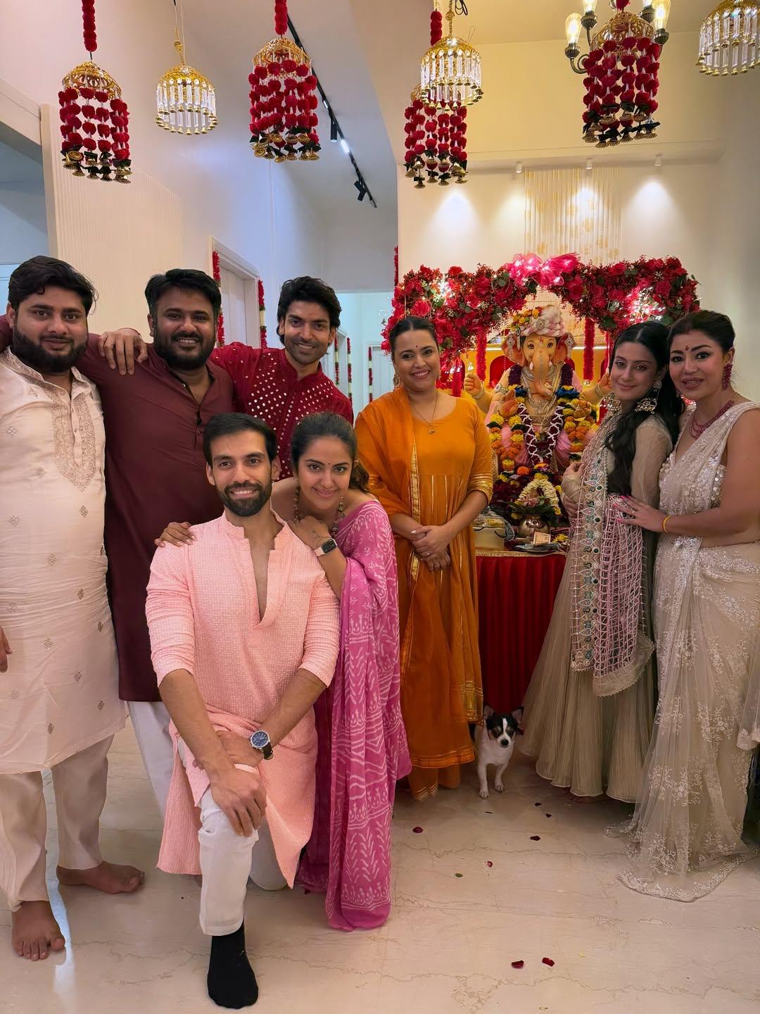 'Pati Patni Aur Panga' team visit Gurmeet Choudhary & Debina Bonnerjee to seek blessings from Bappa