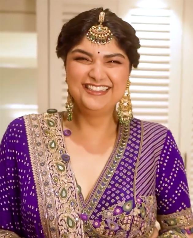 Anshula Kapoor weaves late mother Mona Kapoor’s blessing “Rab Rakha” into bridal choli