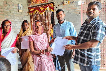Dead, duplicates, and gone: Why are some leaders fighting to keep them in Bihar’s voter list?