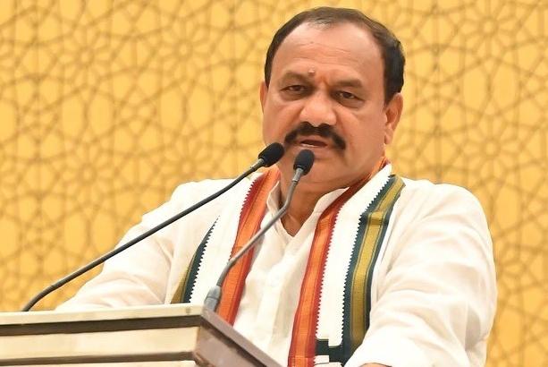 Phone tapping case: Telangana Cong chief appears before SIT as witness