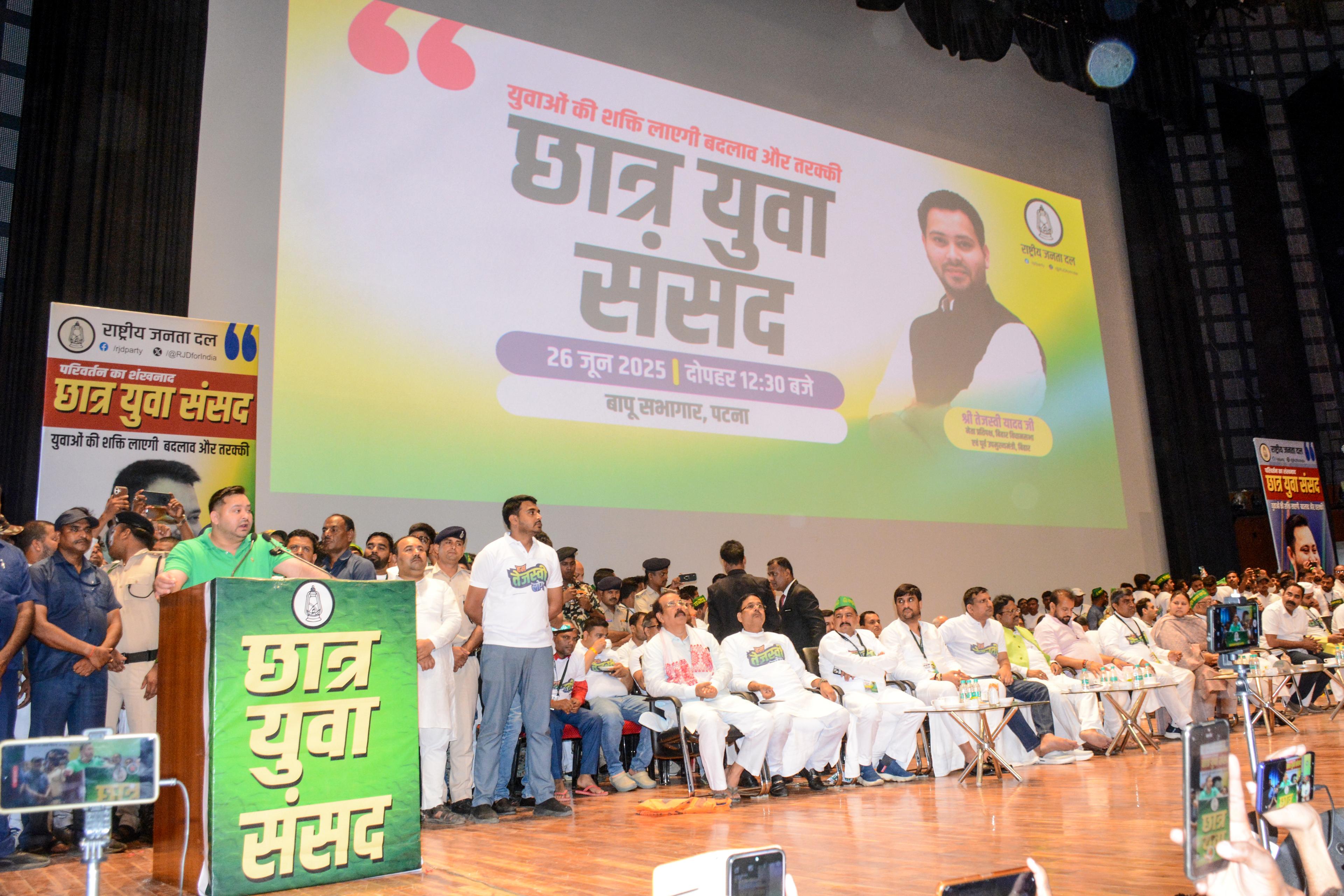 Tejashwi slams Nitish-led Bihar govt over unemployment, lack of industrial development
