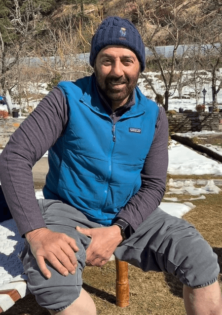 Sunny Deol and Akshaye Khanna to reunite after 29 years, both skip 'Ikka' announcement