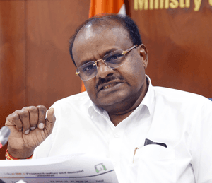 Parameshwara facing 'problems' due to Congress minister in Karnataka: HD Kumaraswamy