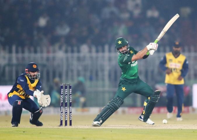 T20I Tri-series: Sahibzada Farhan, Mohd Nawaz help Pakistan beat Sri Lanka by seven wickets