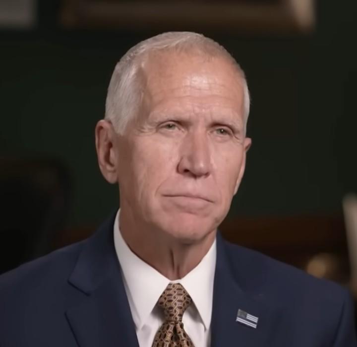 US lawmakers question Trump's Iran war strategy