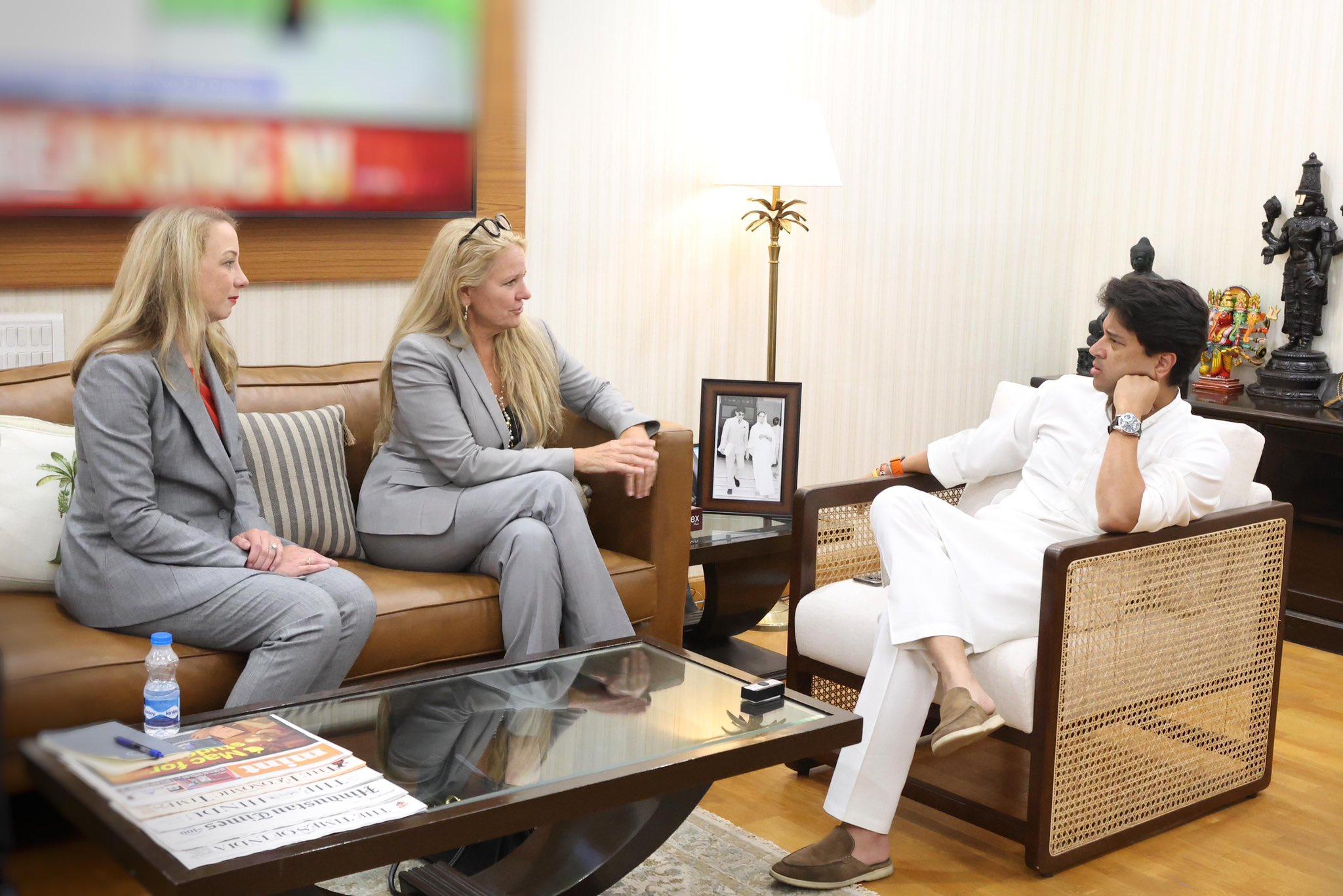 SpaceX chief appreciates license granted to Starlink in India: Jyotiraditya Scindia