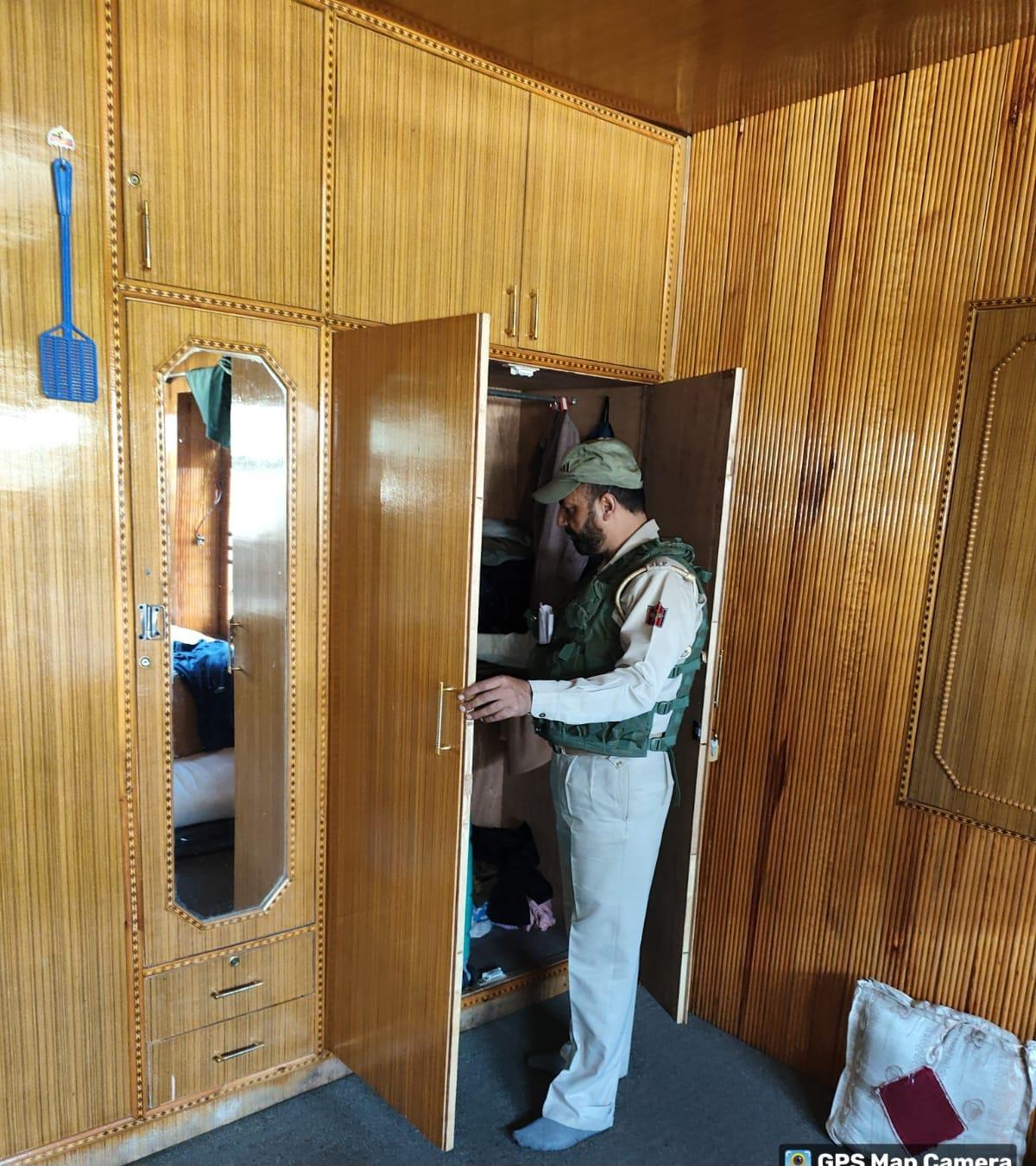 Searches conducted in Srinagar on banned Jamaat & Hurriyat associates