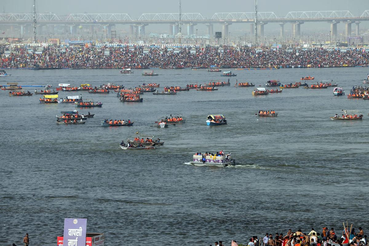Boat Mahakumbh 2025