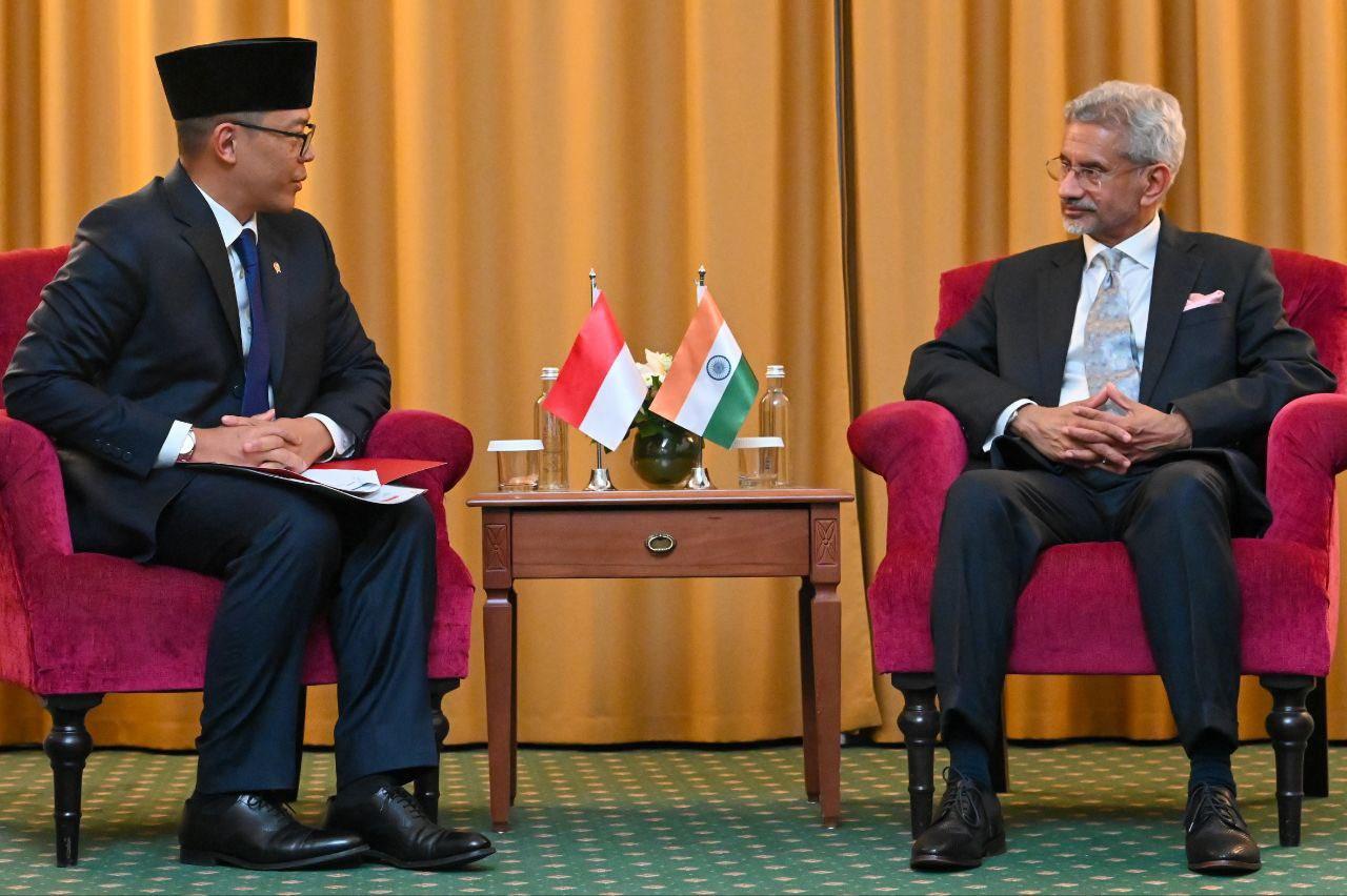 EAM Jaishankar and Indonesian counterpart discuss West Asia conflict, bilateral ties