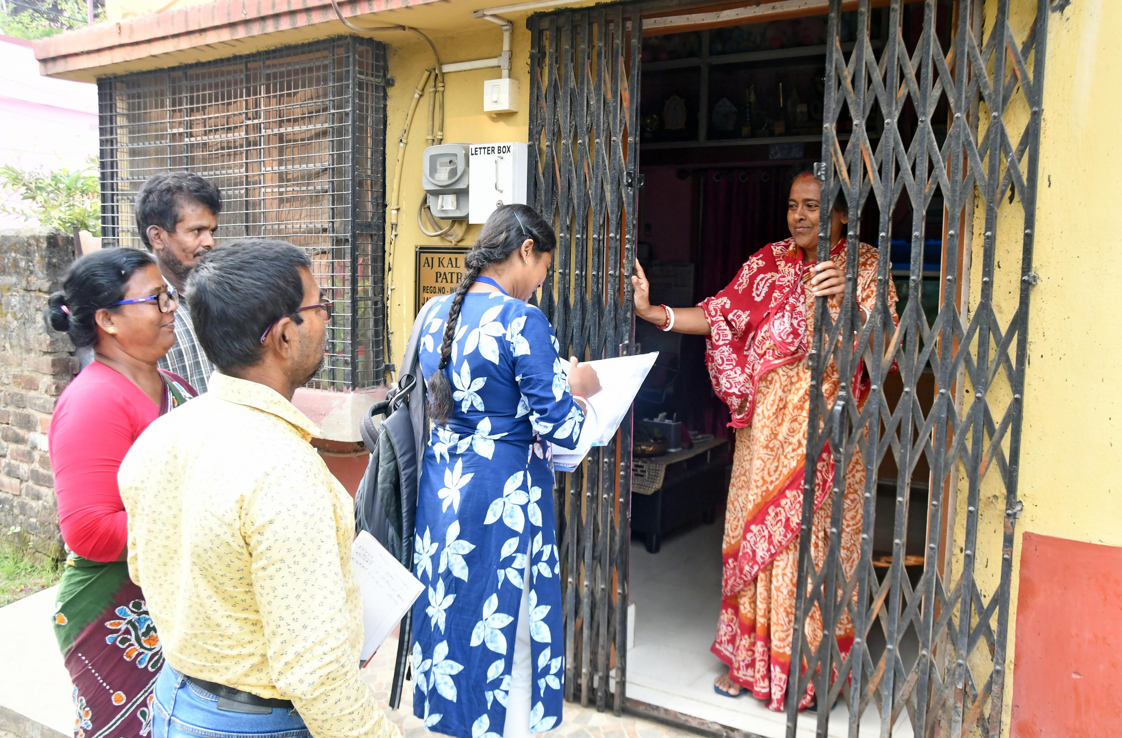 SIR in West Bengal: Woman BLO accused of giving proxy of BLO related to her
