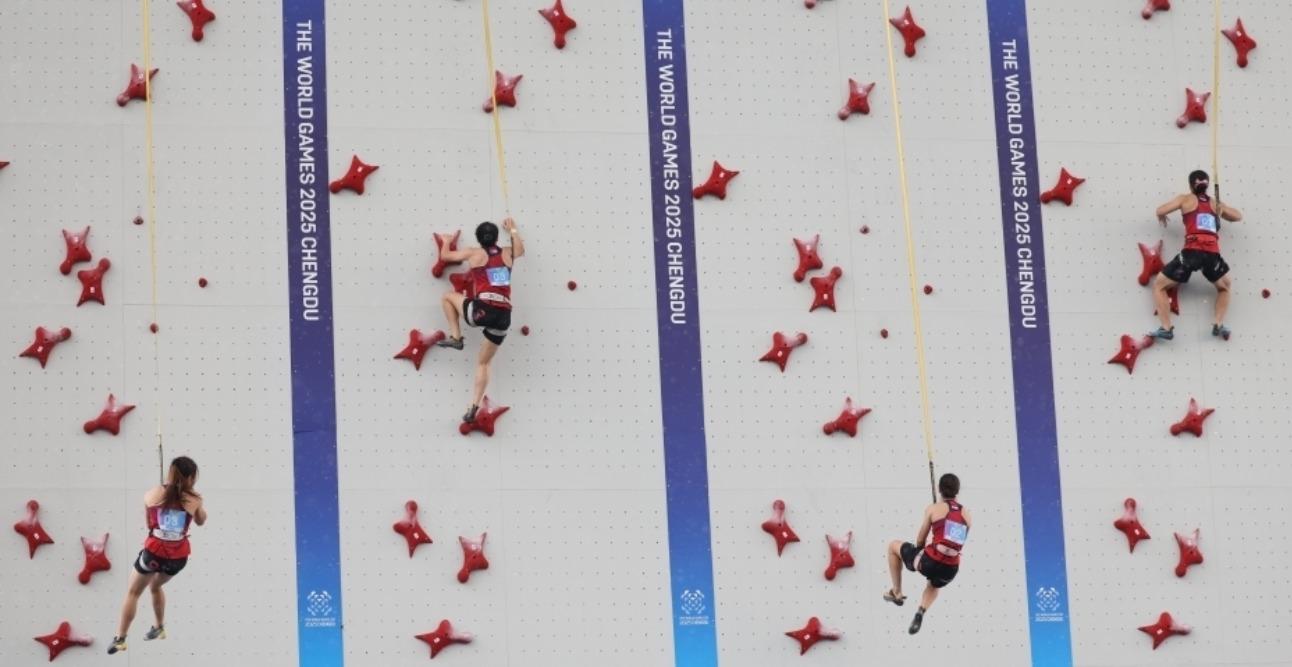 China sweeps speed climbing relay golds at Chengdu World Games