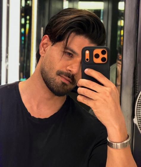 Sooraj Pancholi flaunts new look, says ‘back to short’