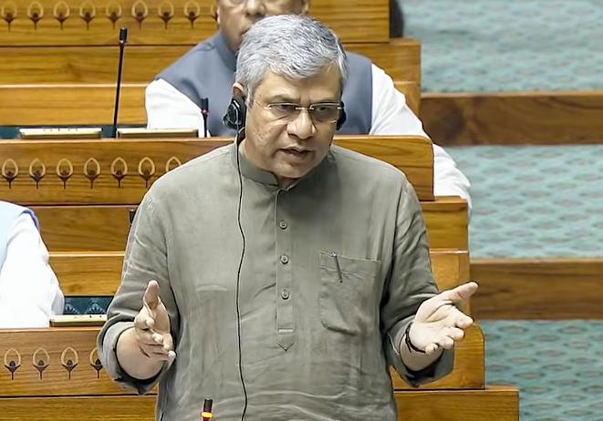 India’s mobile phone exports jump 127 times in a decade: Ashwini Vaishnaw