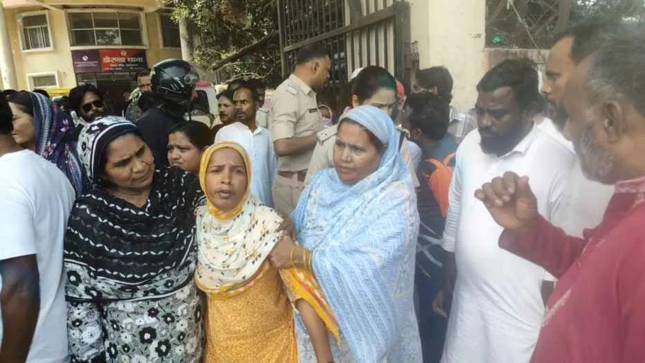 Protest erupts after youth dies following assault in Ranchi, kin lay siege to police station