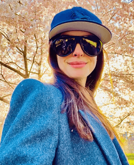 Anne Hathaway reveals whom she spoke with while preparing for her new movie