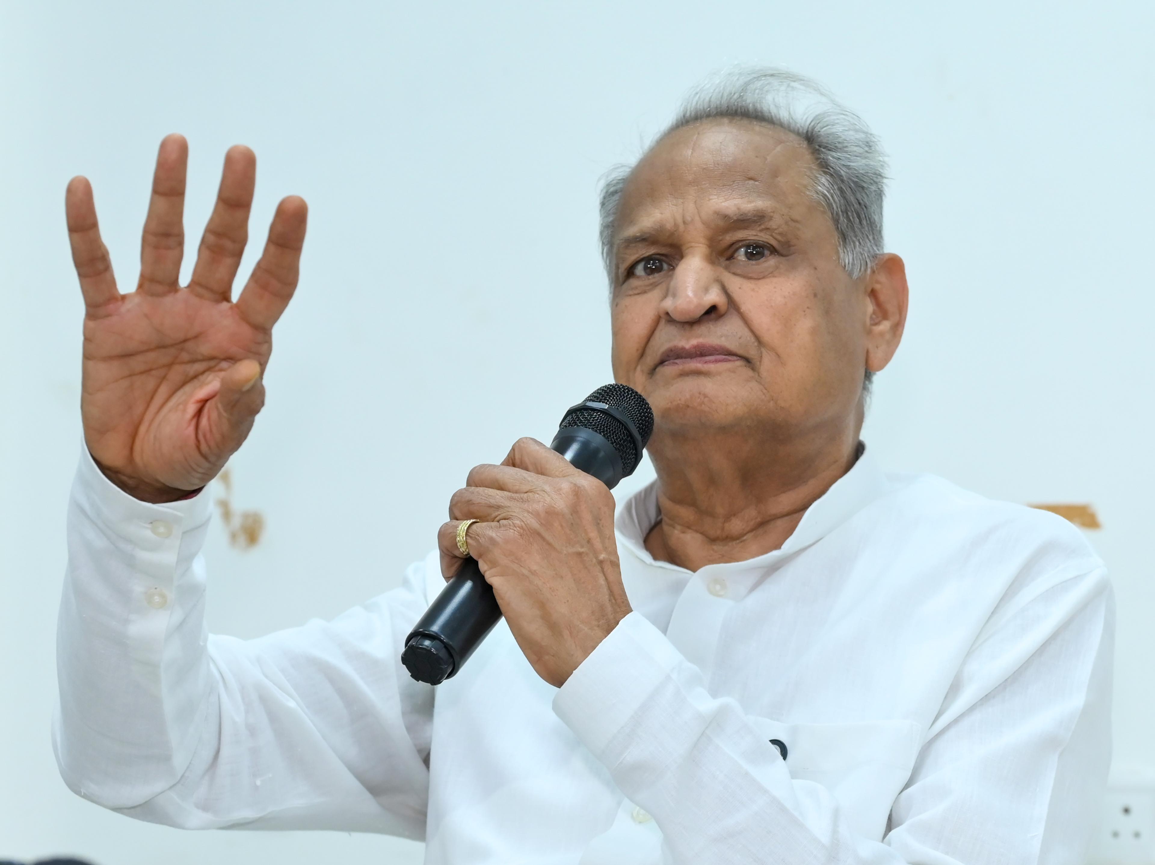 BJP's Ghanshyam Tiwari hits back at Ashok Gehlot over Indira Gandhi remarks