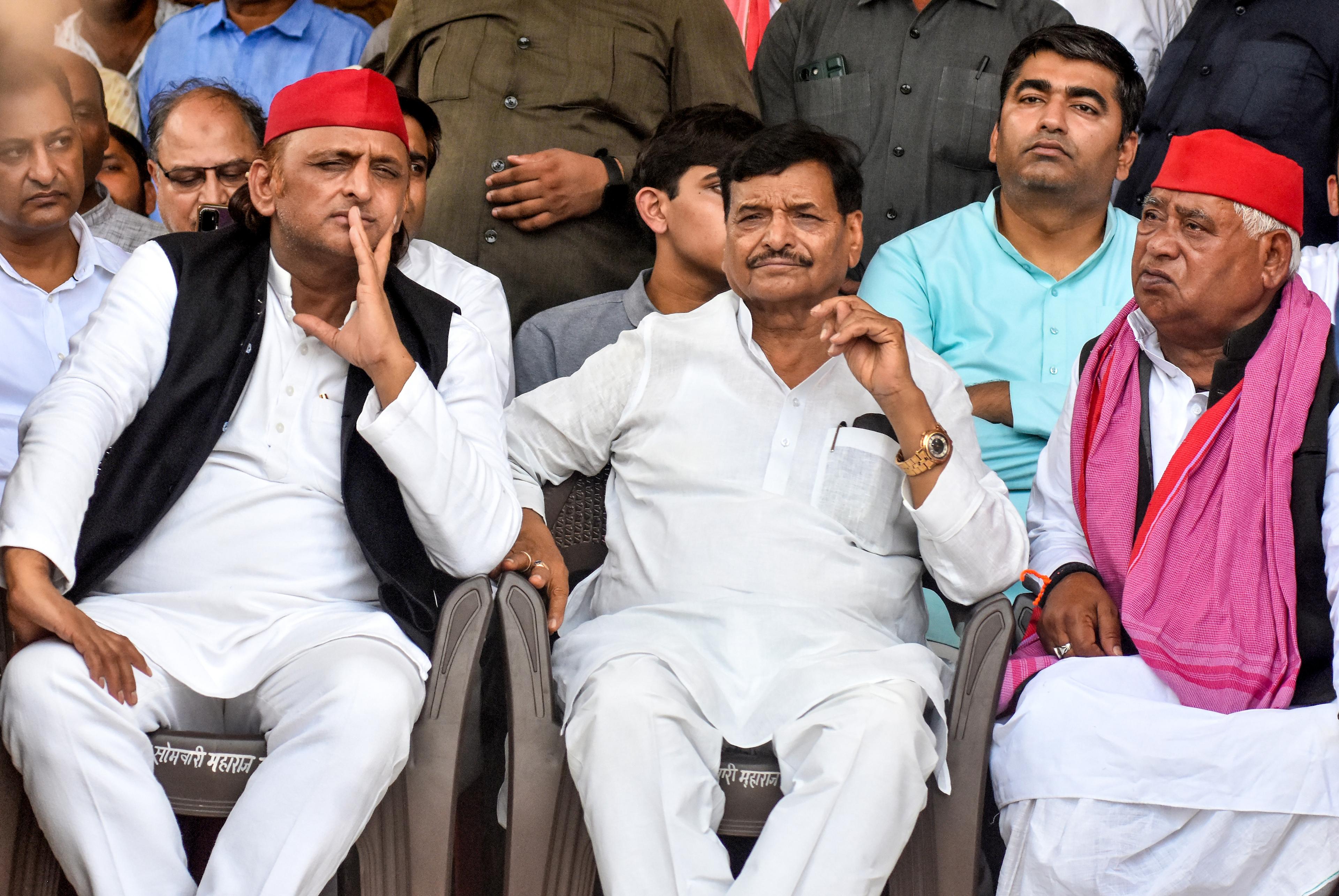 No one has modern developmental vision like Akhilesh