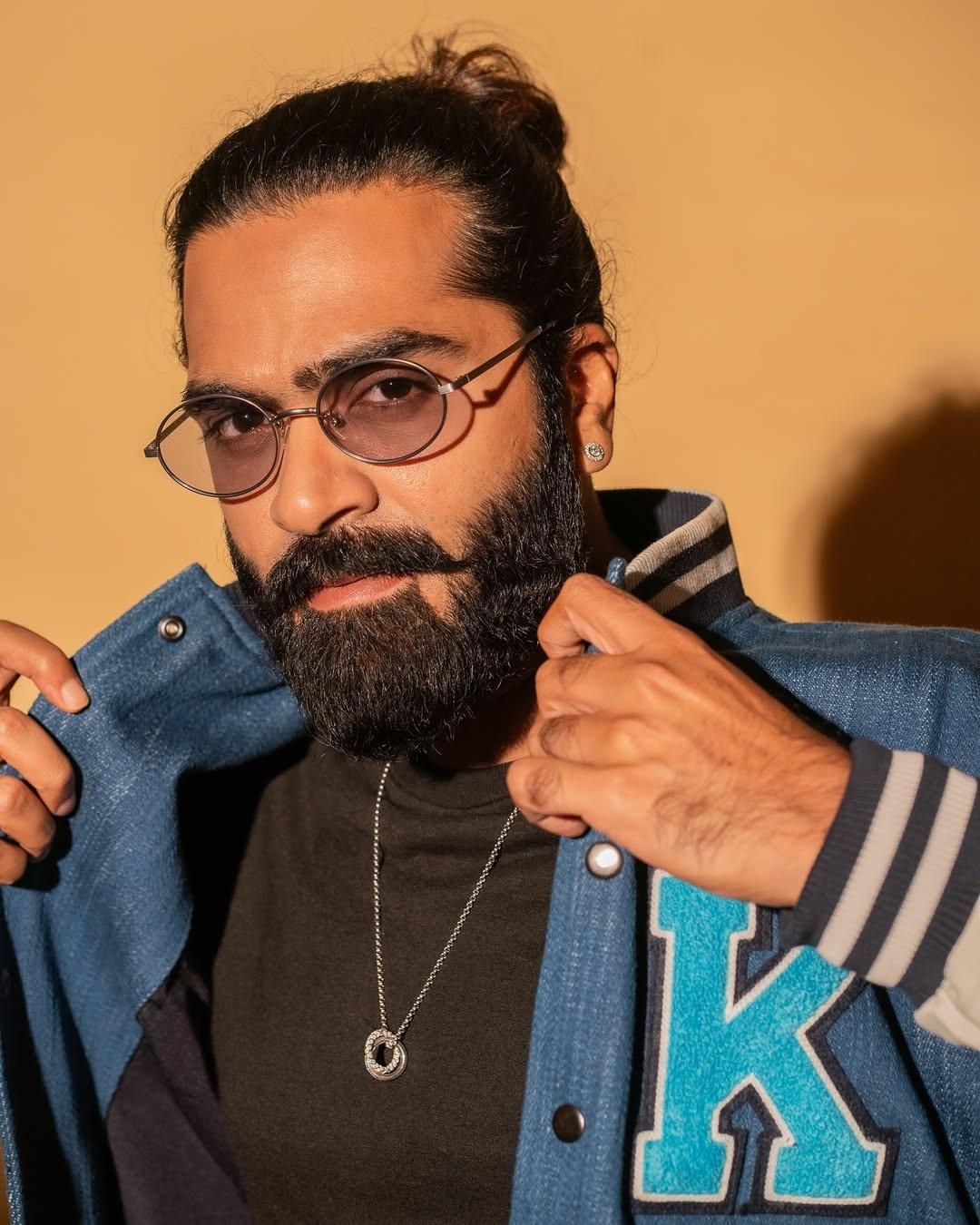 Simbu, Vishal back young heroes; ask their fans to lend support to films releasing for Deepavali!