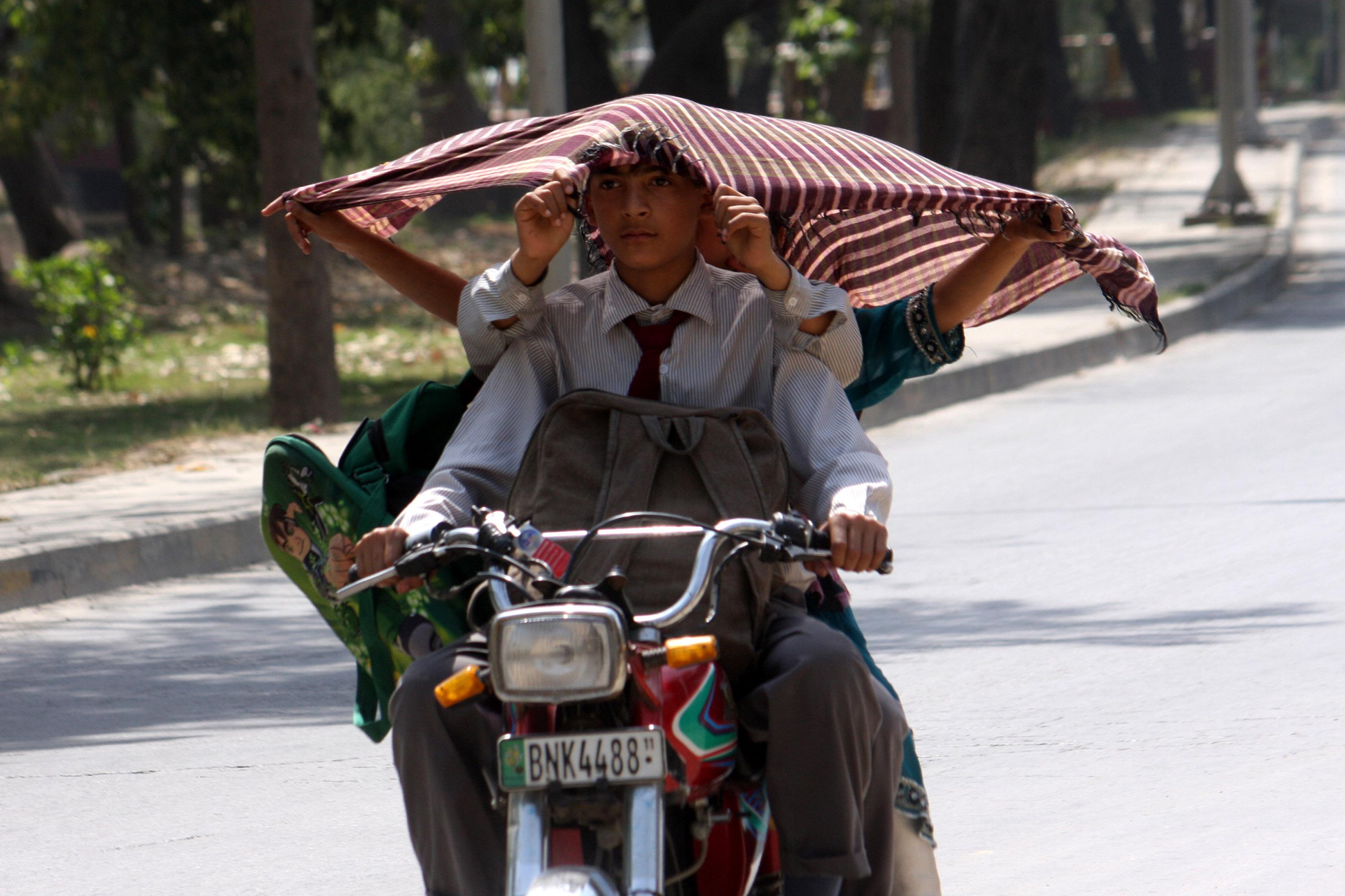 Pakistan faces looming climate disaster, most heat-related deaths by 2050: Report
