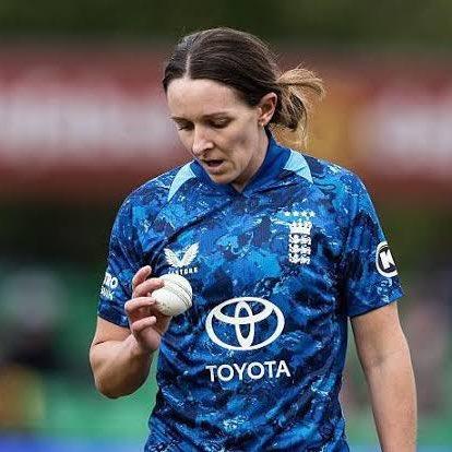 ‘It’s been one of the toughest weeks’: Kate Cross on losing England central contract