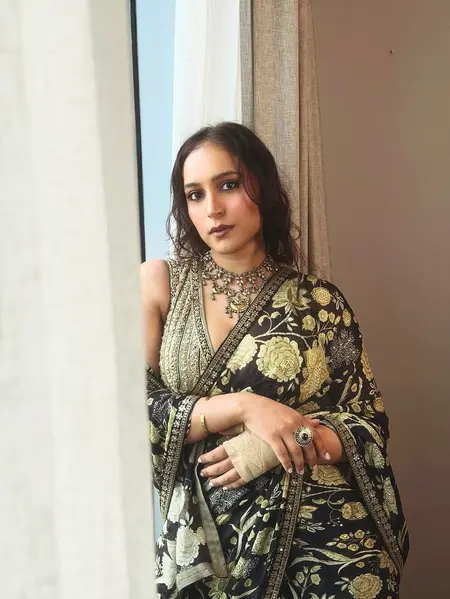 Zoya