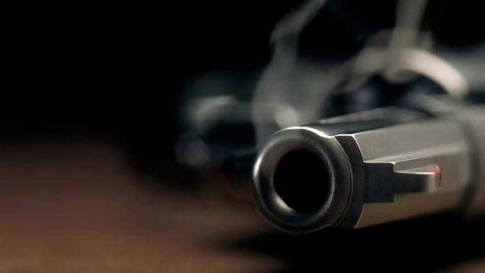 2 police personnel found dead
