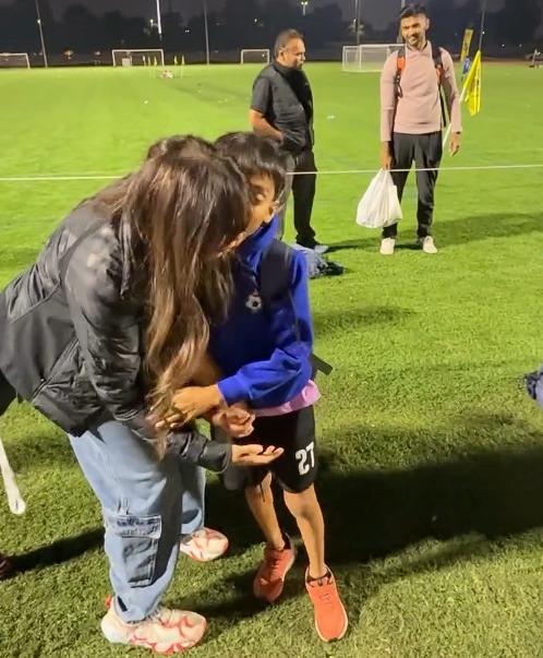 Genelia D'Souza smothers her ‘little one’ with kisses as he leaves his ‘Aai, Baba’ to stay with his team ahead of a match