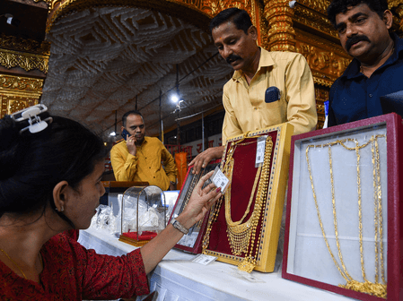 Gold prices slip over Rs 3,000 per 10 grams as global sentiment turns weak